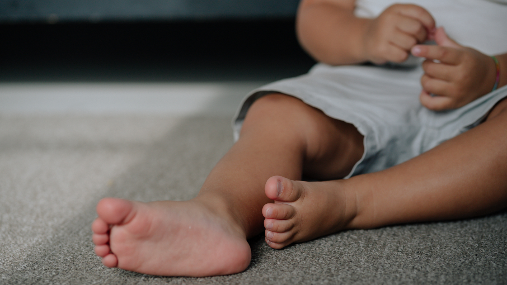 Sonno tra i 6 e gli 11 mesi: come accompagnare il tuo bambino con dolcezza e fiducia